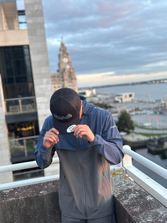 TRAIL - X Windbreaker Tidal Blue & Carbon Grey